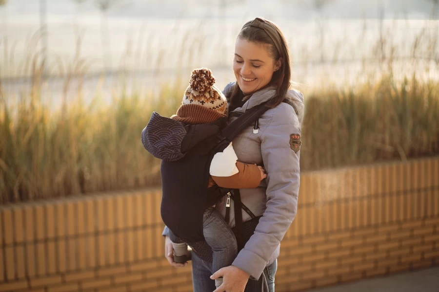 Momi Collet Navy Blue Ergonomische Draagzak NOSI00002 - Afbeelding 9